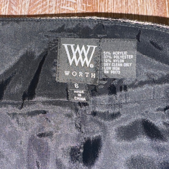 Worth Python print pencil skirt size 6 - Picture 5 of 9